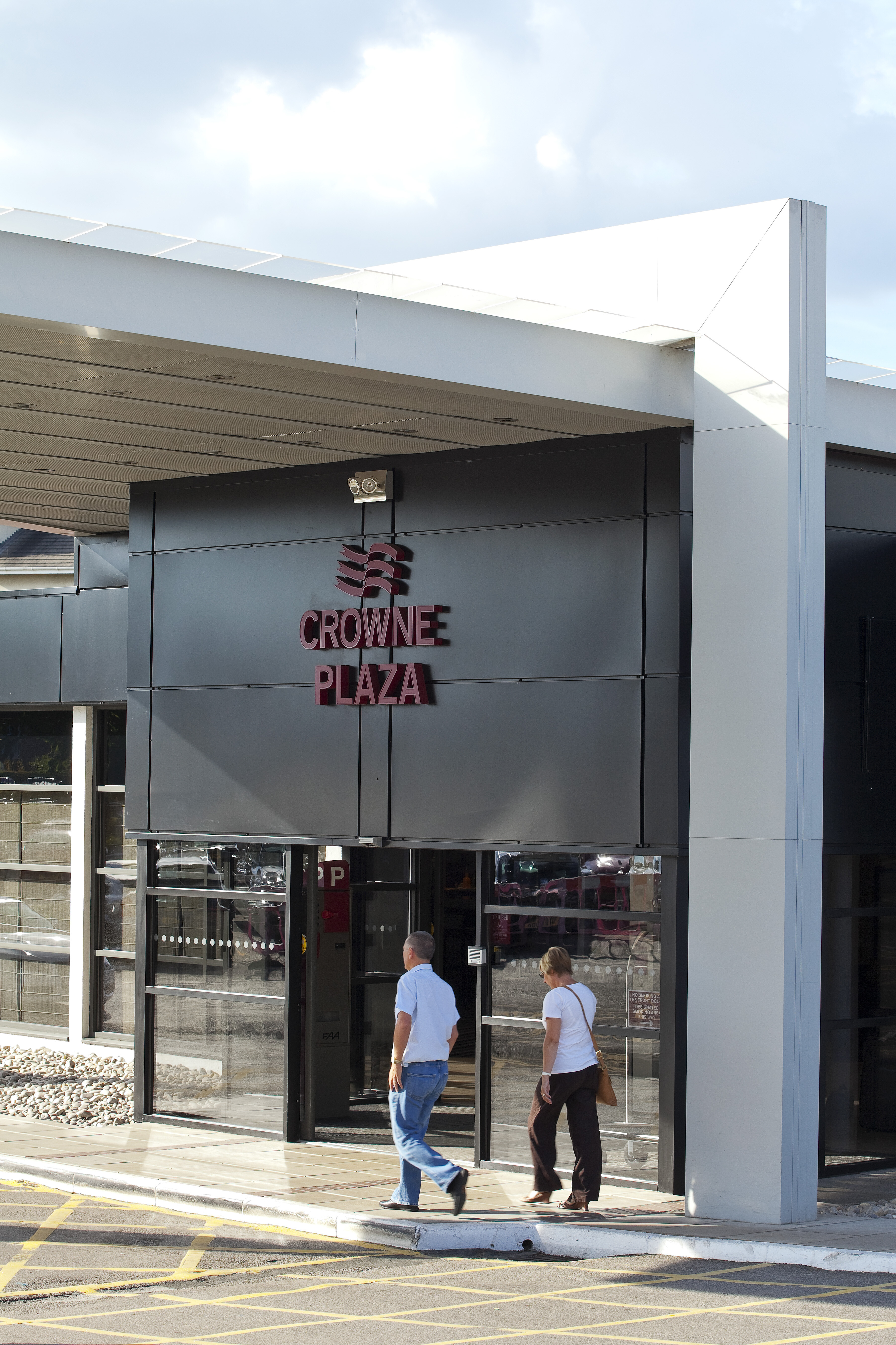 Crowne Plaza Manchester Airport